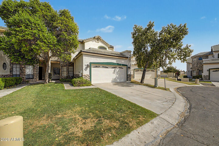 Property Photo: 19913 N Denaro Drive AZ 85308