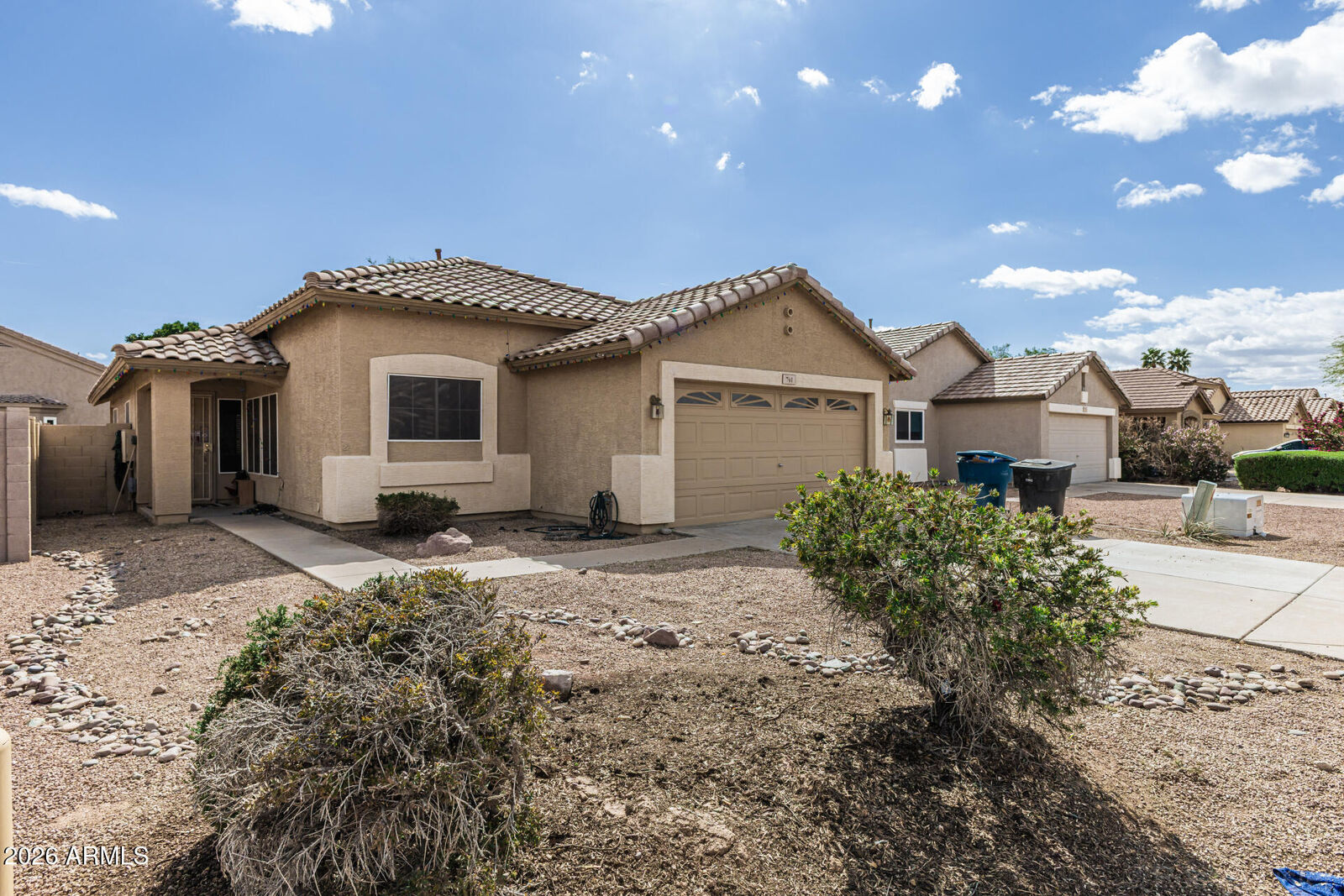 Property Photo:  741 E Cantebria Drive  AZ 85296 