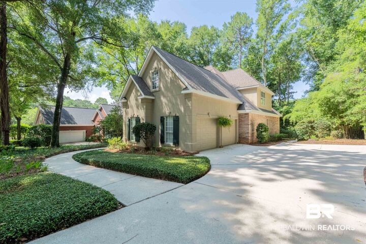 Property Photo:  104 Pebble Court  AL 36532 