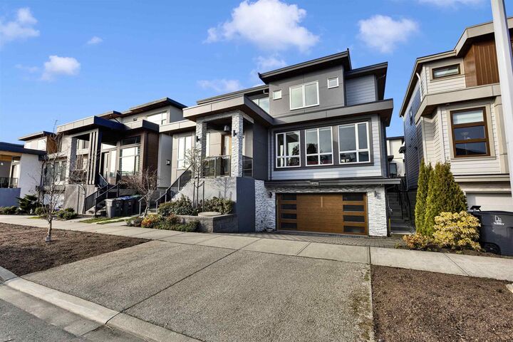 Photo de la propriété: 16775 18B Avenue BC V3Z 1A2