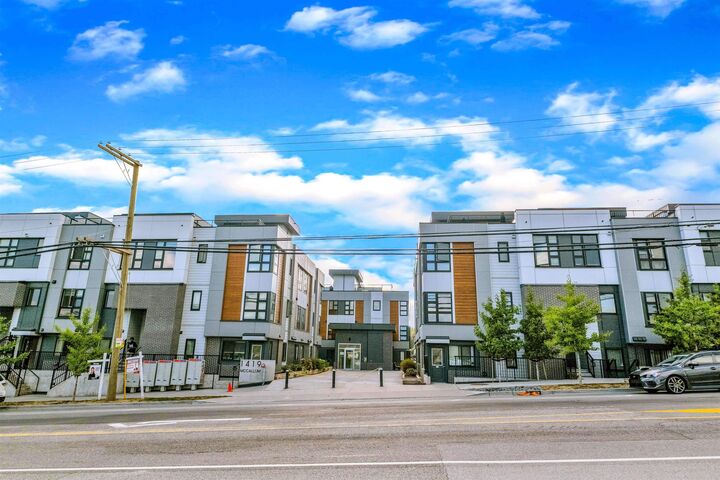 Photo de la propriété: 1419 McCallum Road 64 BC V2S 8B2