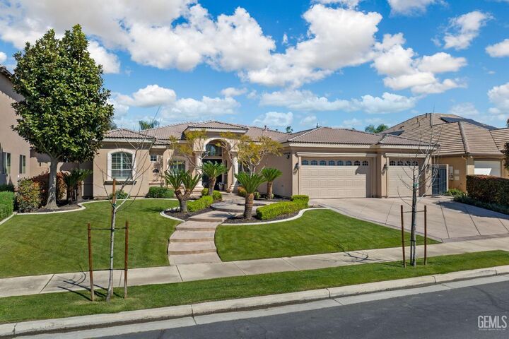 Property Photo:  12606 Bickerstaff Drive  CA 93311 