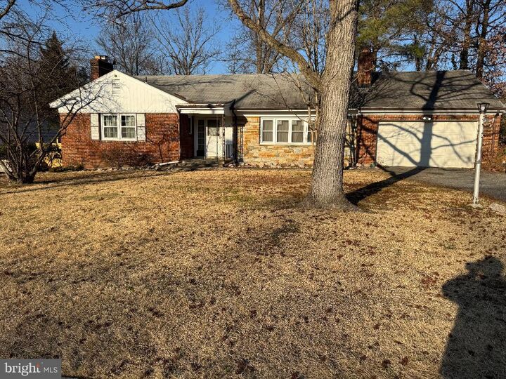 Property Photo: 7208 Kempton Road MD 20706