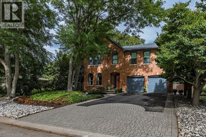 Property Photo: 223 Briar Hill Crescent ON L9G 3M9