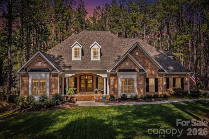 Property Photo:  4950 River Hills Drive  NC 28037 