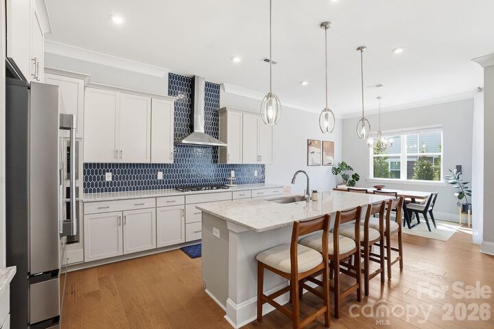 Property Photo:  4131 Merkland Lane  NC 28226 