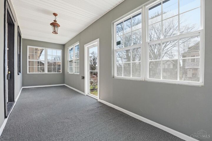 Property Photo:  810 S Fred Shuttlesworth Circle  OH 45229 