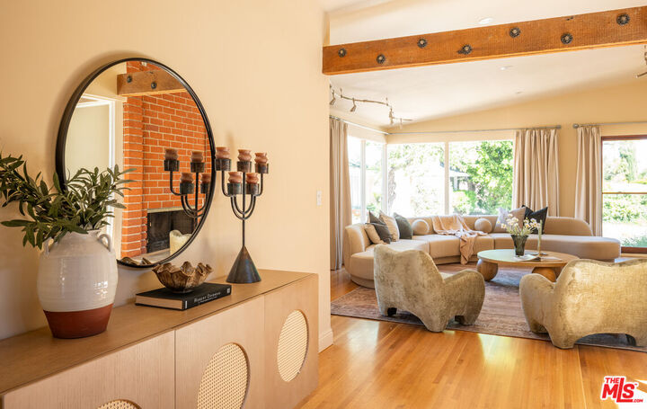 Property Photo:  16141 Bayberry Pl  CA 91403 