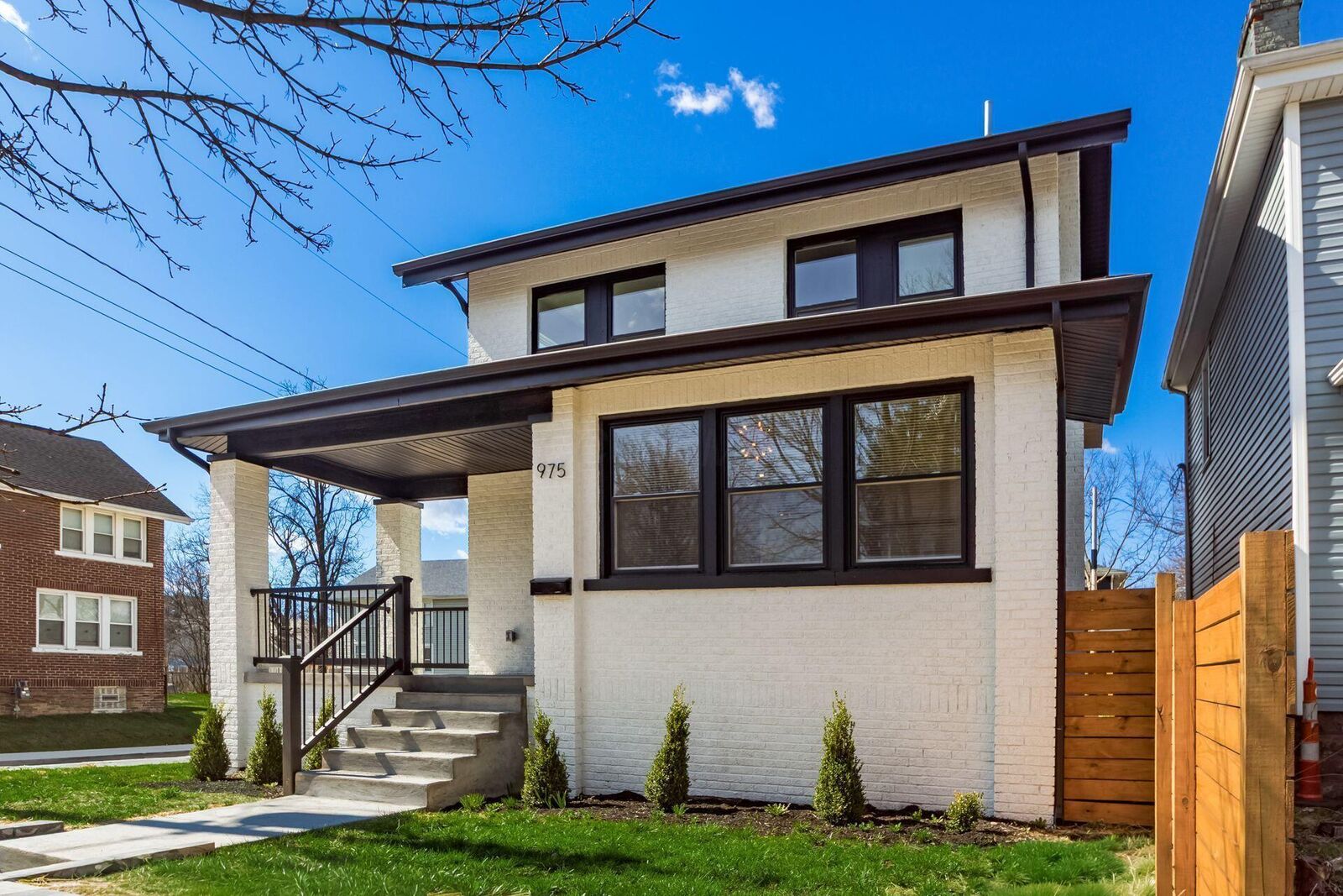 Property Photo:  975 Carpenter Street  OH 43206 