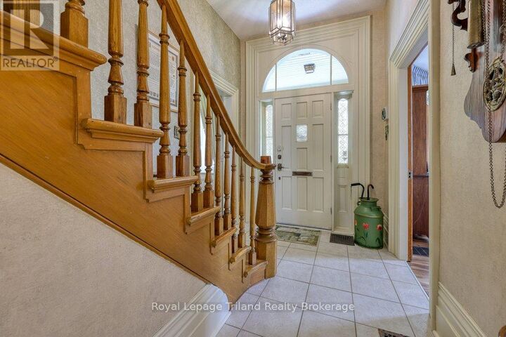 Property Photo: 94 Rolph Street ON N4G 3Y4