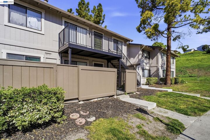 Property Photo:  245 Famoso Plz  CA 94587 