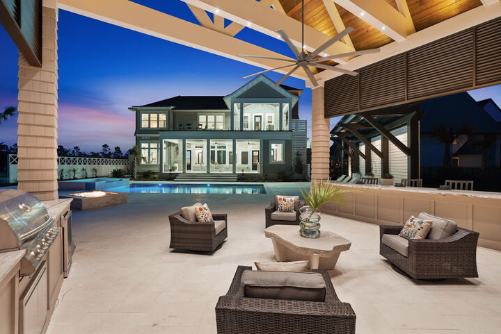 Property Photo:  460 Golfridge Drive  FL 32461 