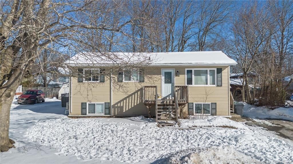 Property Photo: 795 Irvine Street NB E3A 3E6