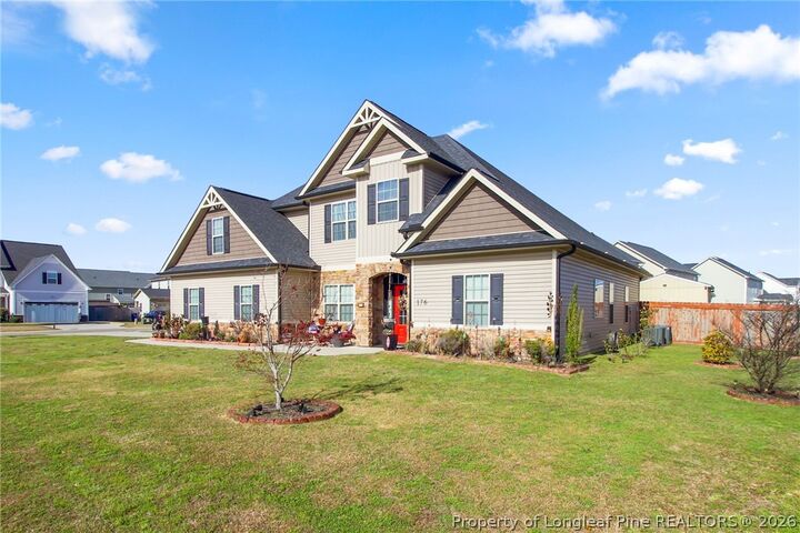 Property Photo:  176 Wexford Street  NC 28376 