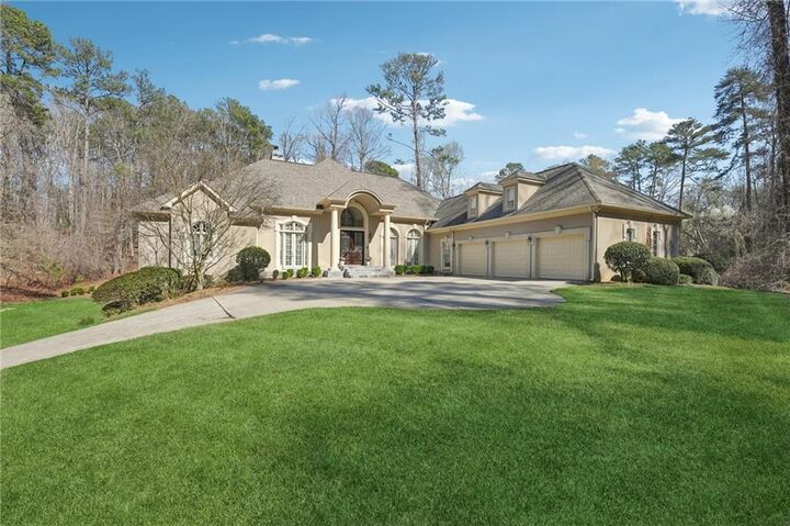 Property Photo:  1296 Niskey Lake Road SW  GA 30331 