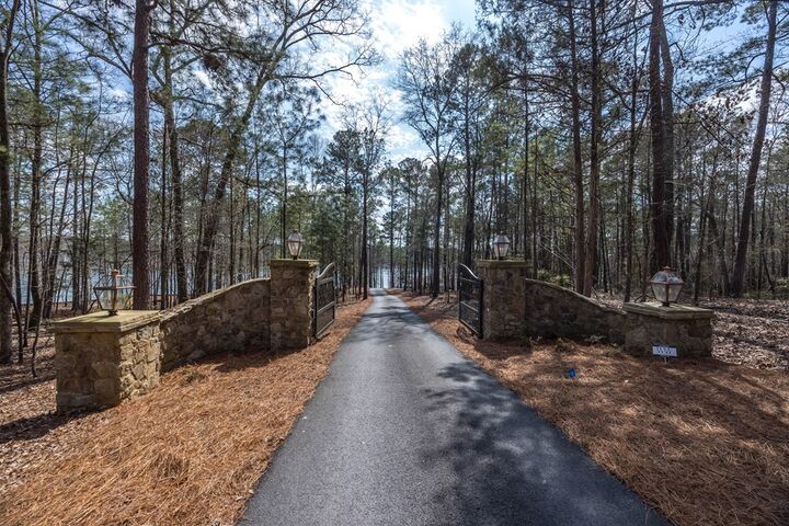 Property Photo: 597 Hinton Drive GA 31811