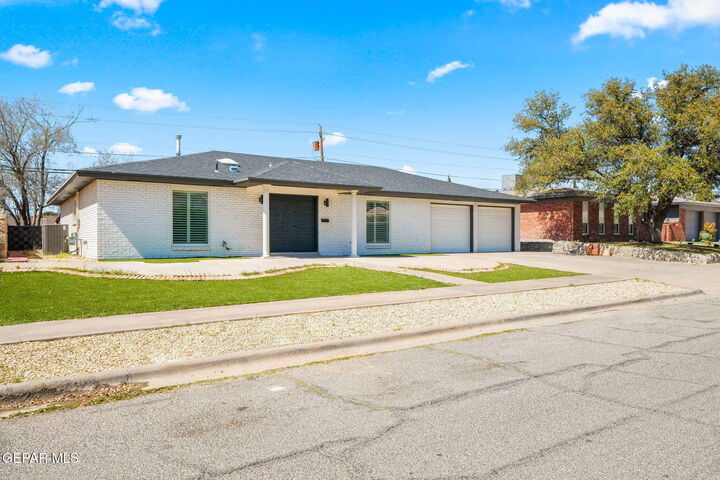 Property Photo:  333 El Puente Drive  TX 79912 