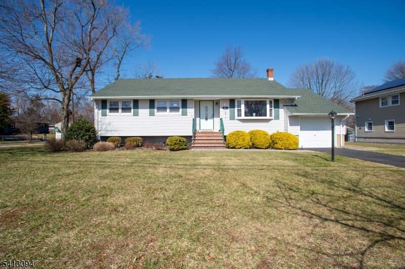 Property Photo:  701 Sunbrite Ln  NJ 08854 