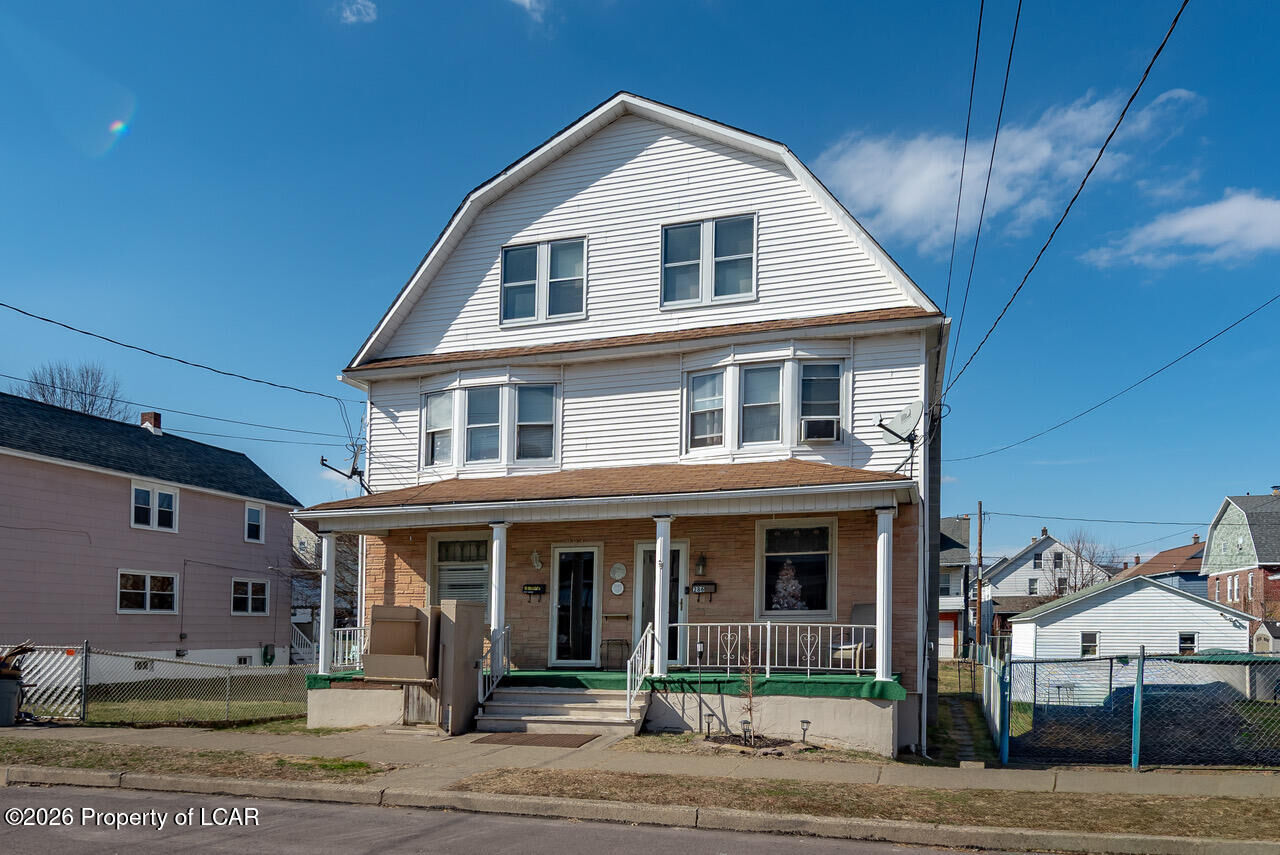 Property Photo:  284 E Grand Street  PA 18634 