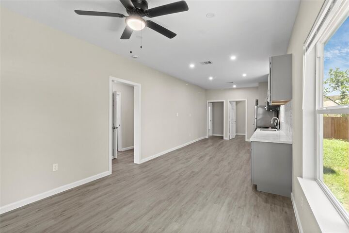 Property Photo:  8402 Bassett Street  TX 77051 