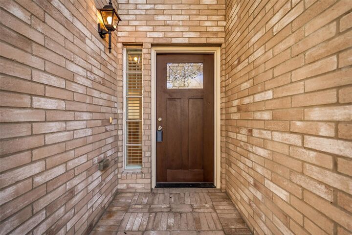 Property Photo:  15603 Mustang Island Drive  TX 77498 