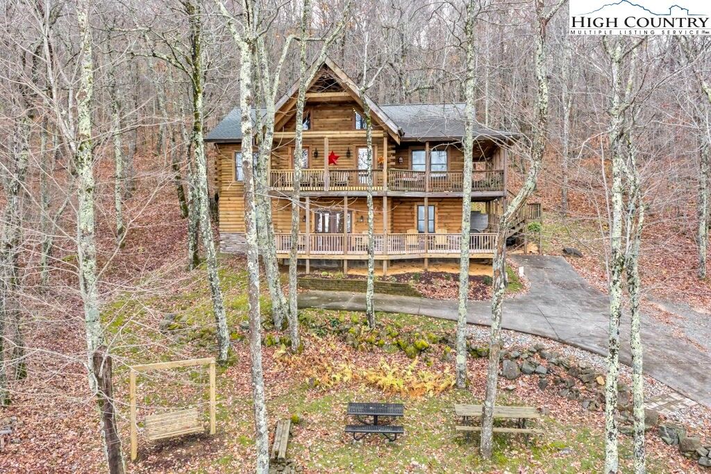 Property Photo:  3043 Junaluska Road  NC 28607 