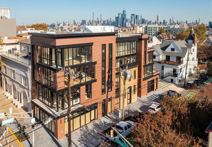 Property Photo:  10 South St 203  NJ 07307 