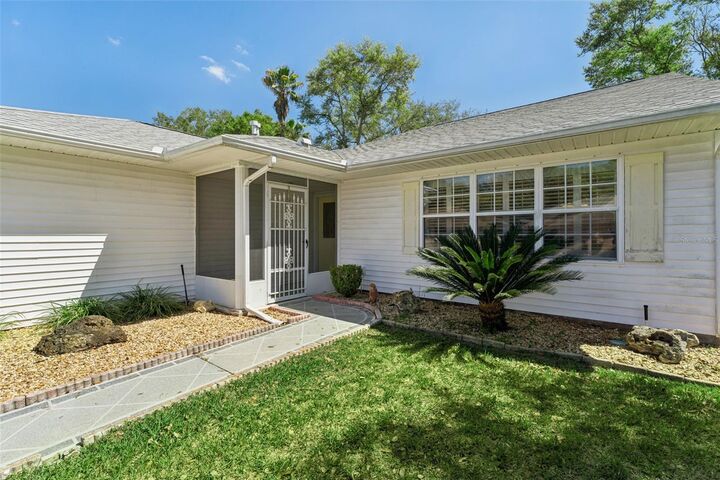 Property Photo:  27217 Racquet Circle  FL 34748 