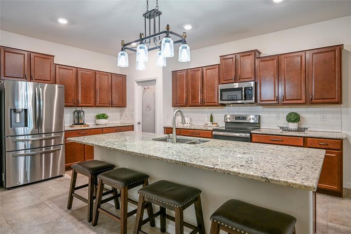 Property Photo:  5109 Olano Street  FL 34221 