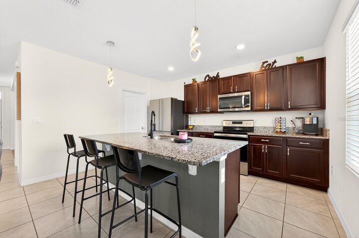 Property Photo: 3353 Eastgrove Terrace FL 32771