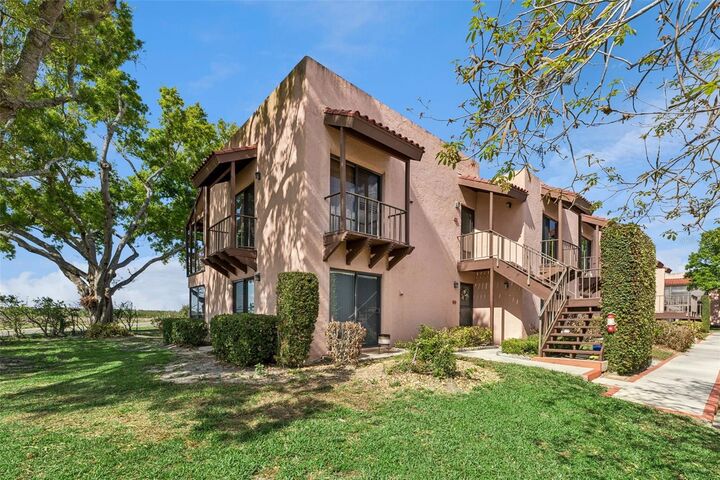 Property Photo: 210 La Casa 210 FL 33898