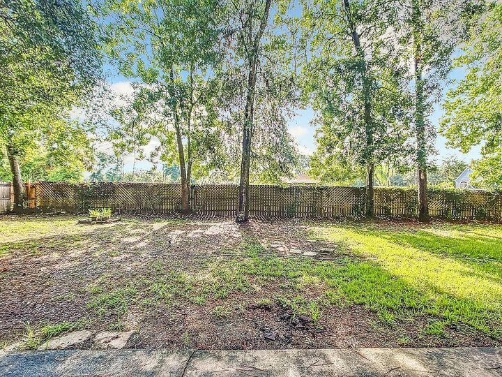 Property Photo: 3729 SW 15 Street FL 32608