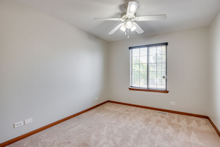 Property Photo: 1431 Tara Belle Parkway IL 60564