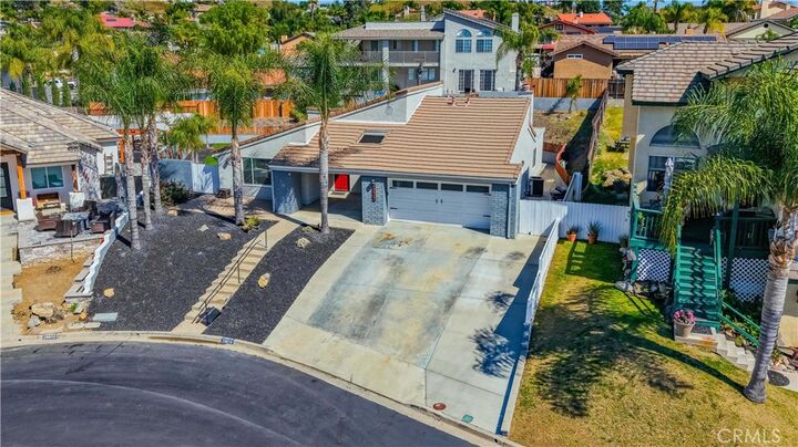 Property Photo:  29870 White Sail  CA 92587 