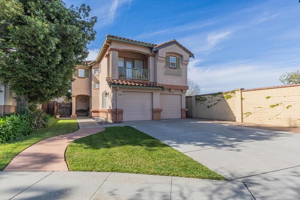 Property Photo:  1099 Twin Creeks Drive  CA 93905 