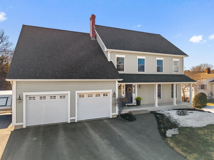 Property Photo:  192 Laurel Circle  ME 04401 