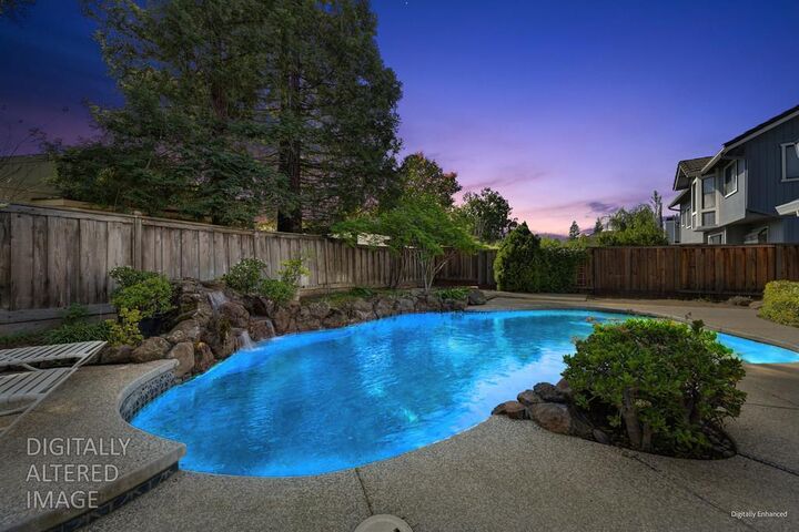 Property Photo: 5408 E Brook Way CA 95758