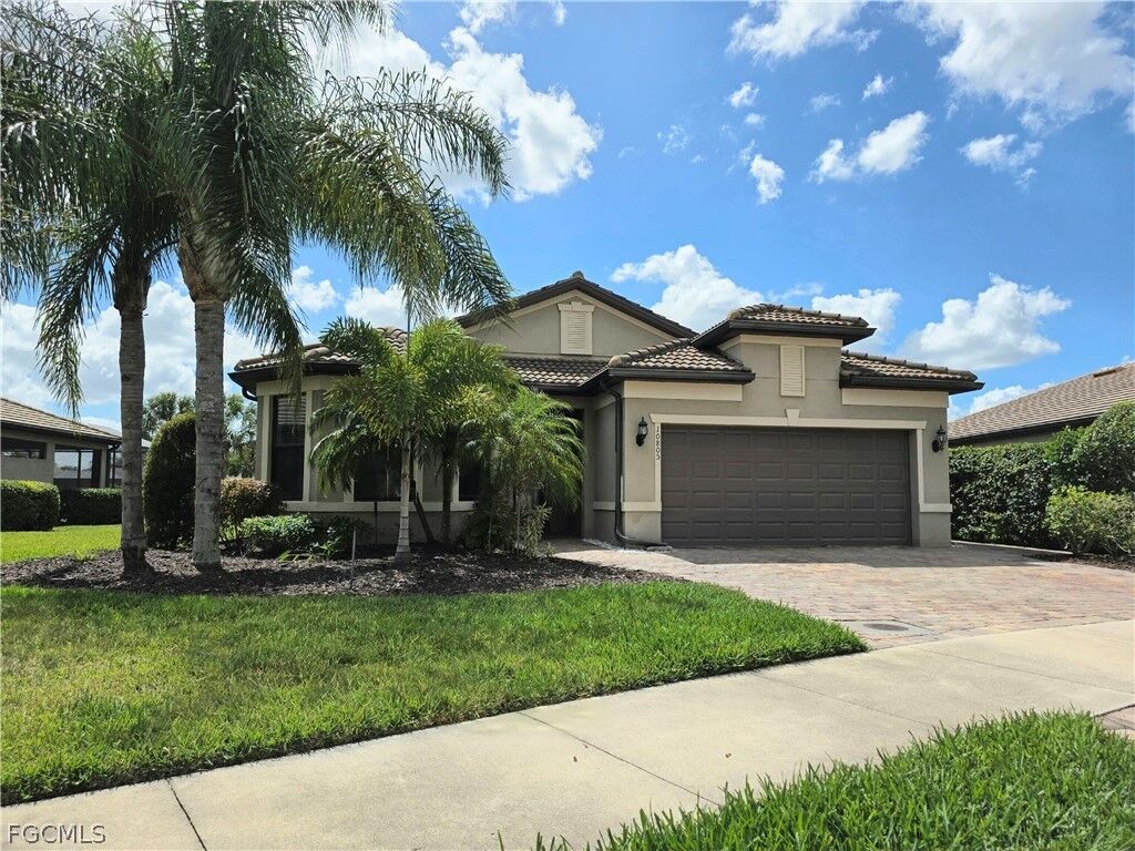 Property Photo:  10805 Dennington Road  FL 33913 