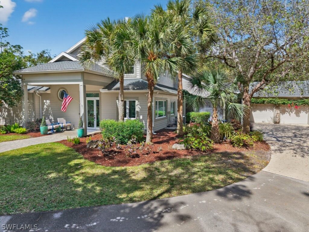 Property Photo: 5333 Sycamore Drive FL 34119