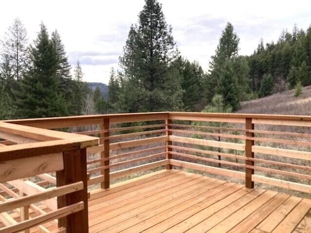 Property Photo: 137 Matsen Creek Rd WA 99141