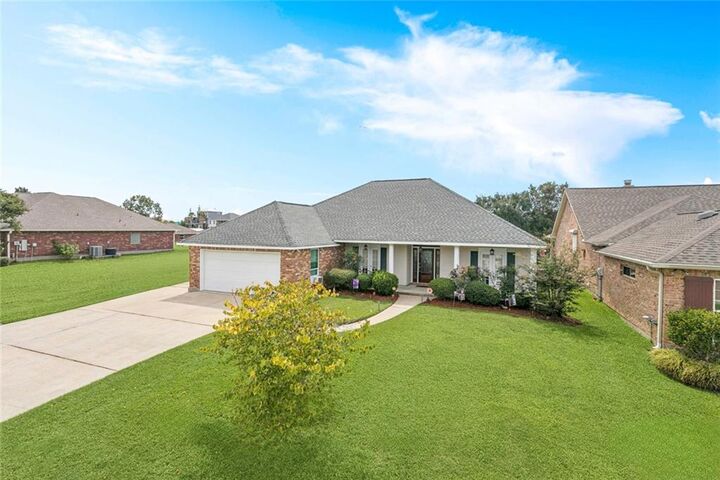 Property Photo:  414 Moonraker Drive  LA 70458 