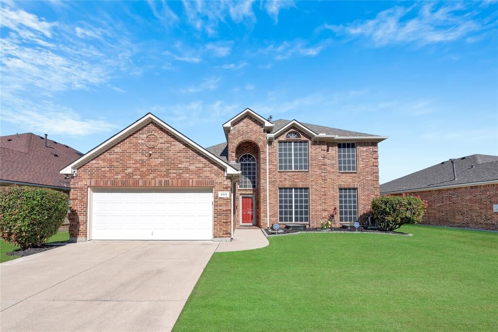 Property Photo:  509 Flintwood Lane  TX 76002 