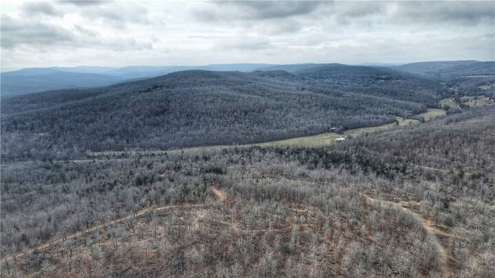 Property Photo: 553 Madison 6615 AR 72740