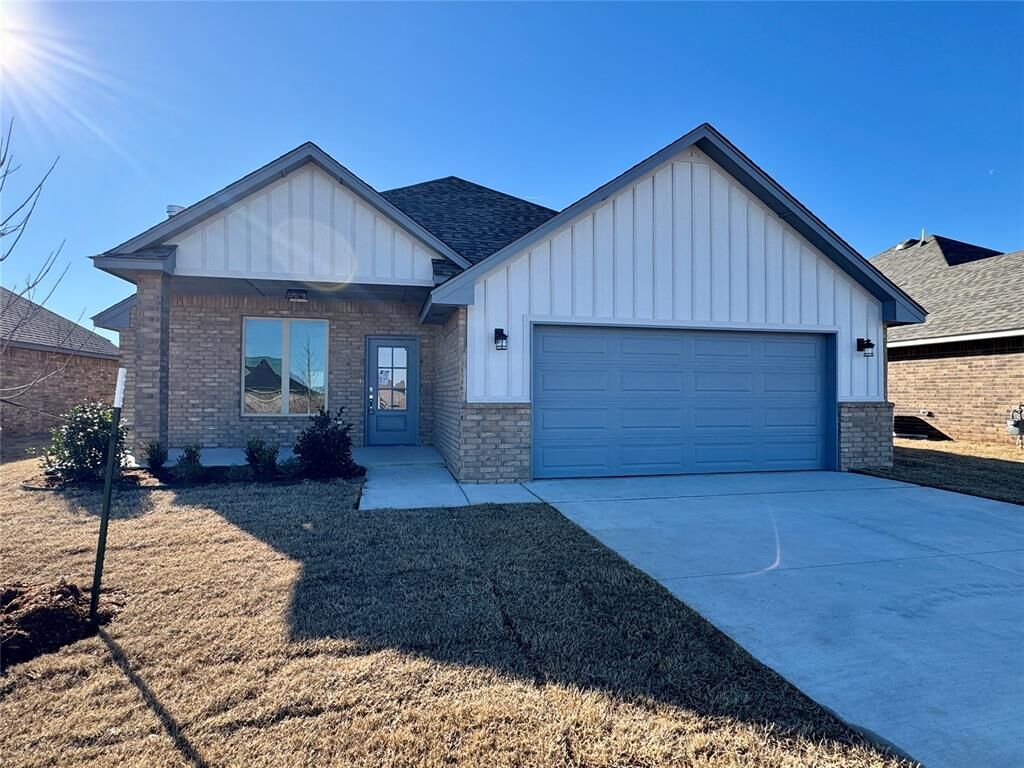 Property Photo:  9324 NW 143rd Street  OK 73099 