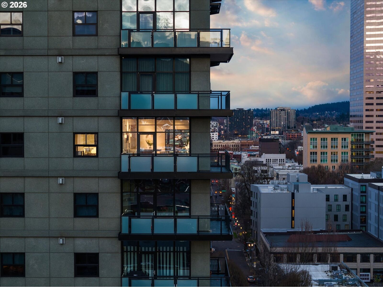 Property Photo:  1025 NW Couch St #1114  OR 97209 