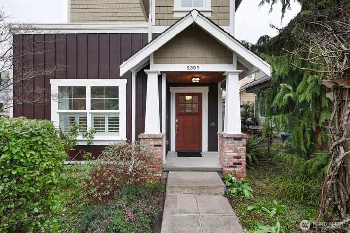 Property Photo:  6309  30th Avenue SW  WA 98126 