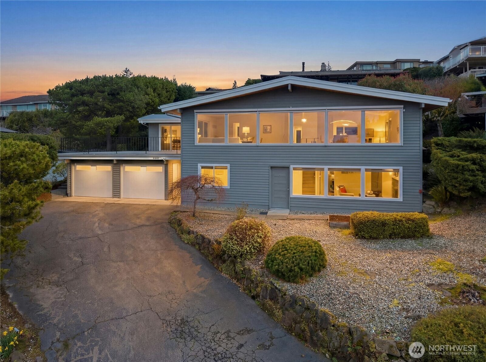 Property Photo: 4440 137th Avenue SE WA 98006