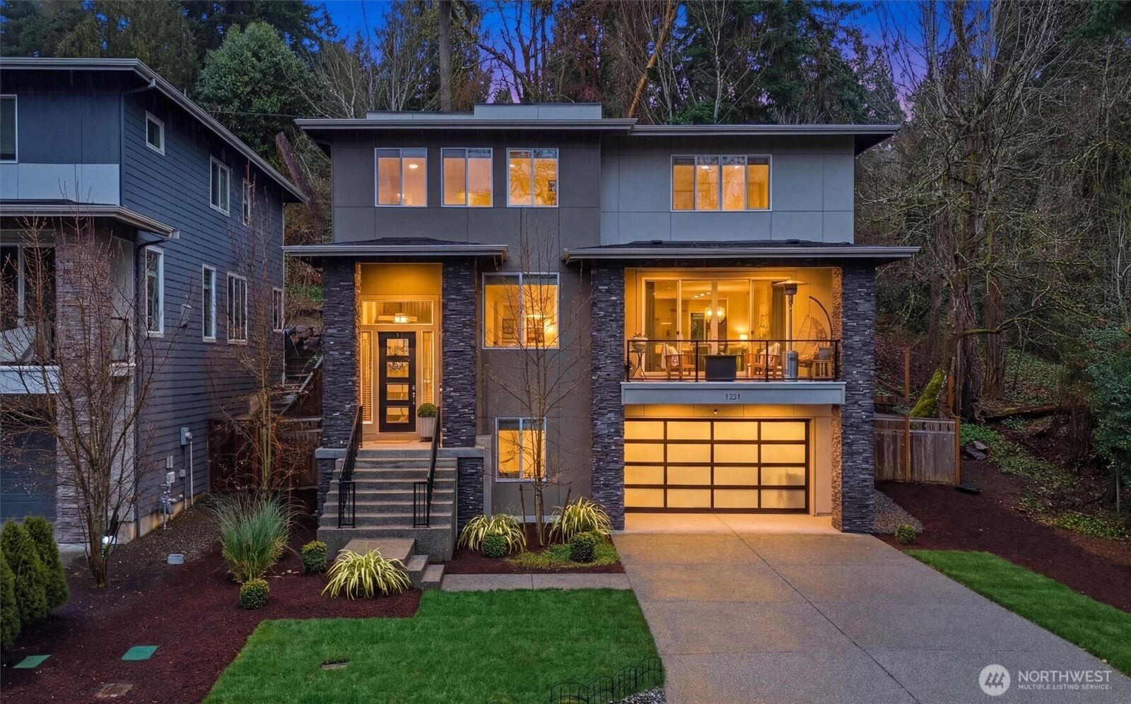 Property Photo:  7223 NE 118th Court  WA 98034 