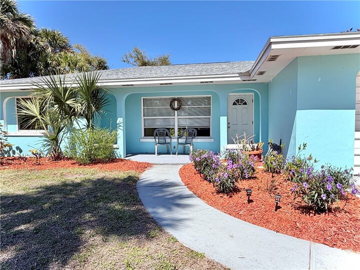 Property Photo:  715 Holly Road  FL 32963 