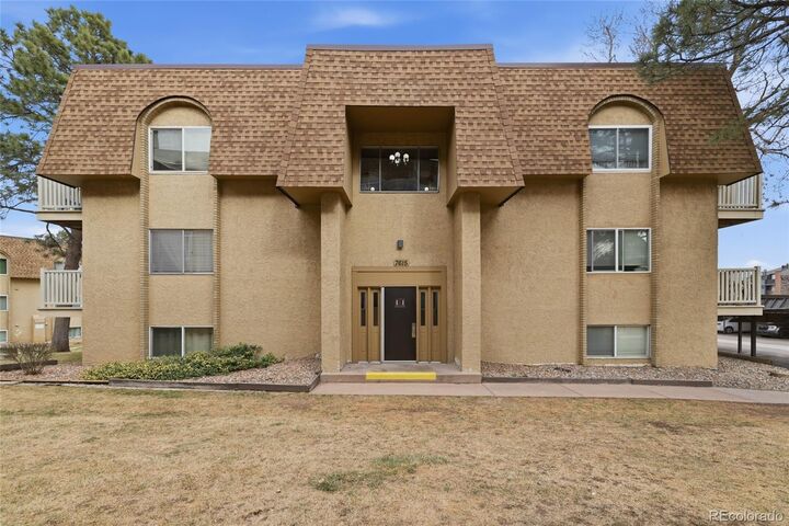 Property Photo:  7615 E Quincy Avenue 202  CO 80237 